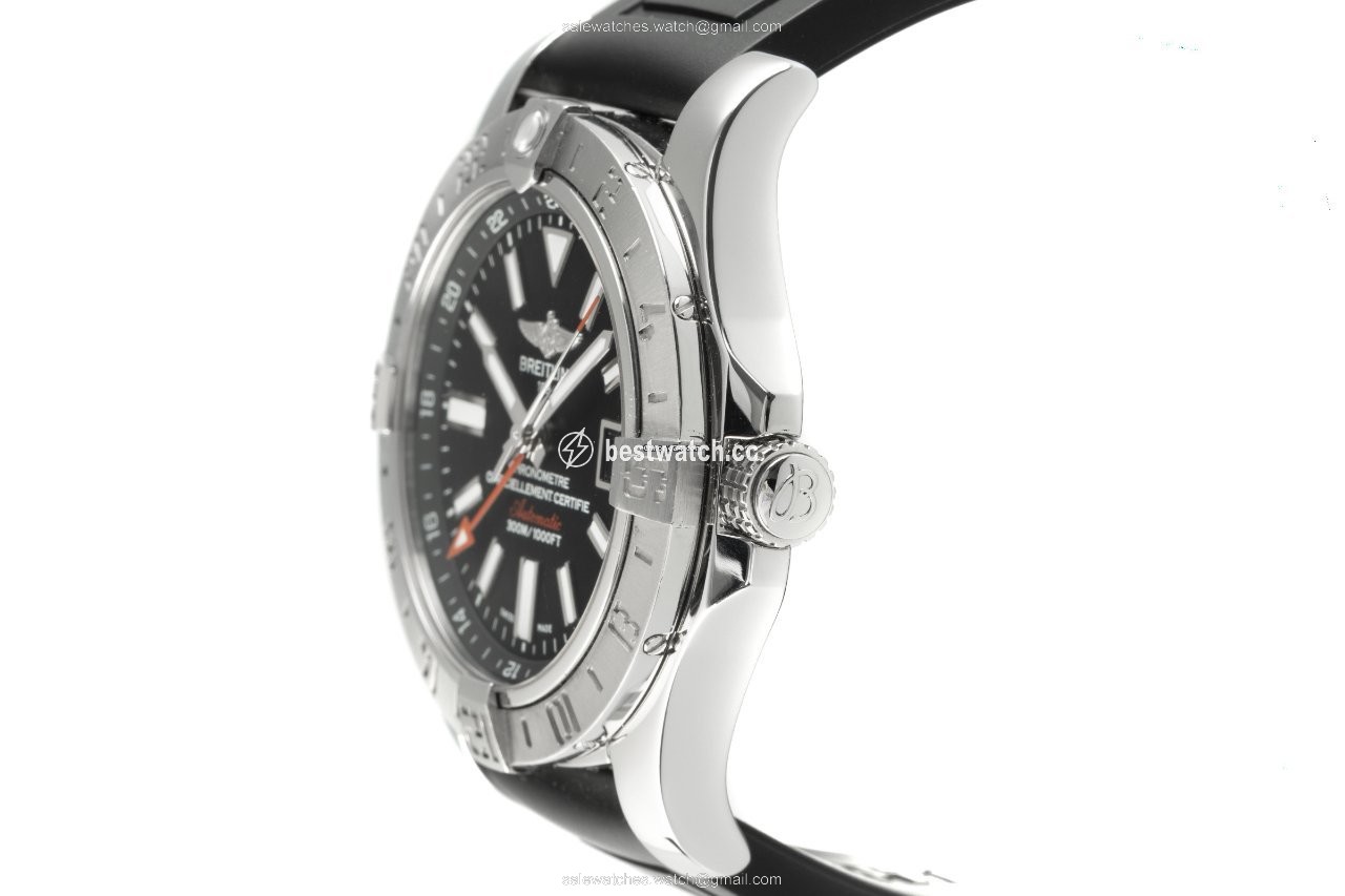 IMG_9086 Breitling Avenger II GMT Mens watch Unisex Automatic Steel A32390 3