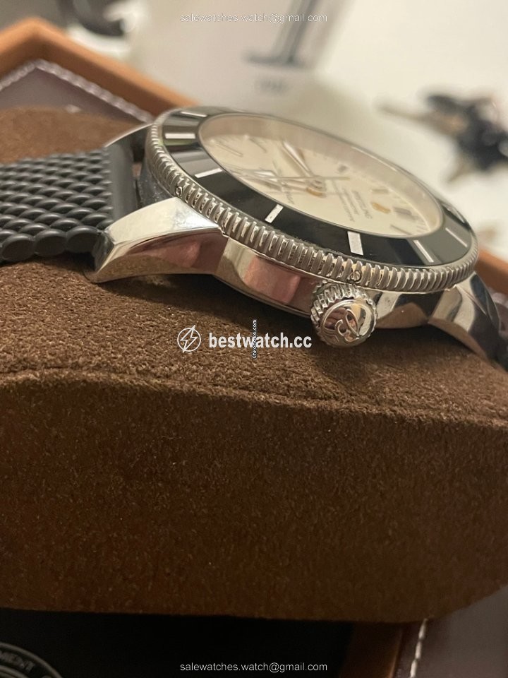 IMG_9086 Breitling Superocean Heritage II 46 Mens watch Unisex Automatic Steel AB202012 G828 152A 3