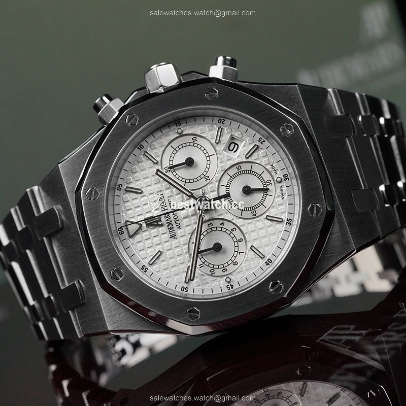 Audemars Piguet Royal Oak Chronograph Mens watch Unisex Automatic Steel 26300ST.OO.1110ST.05 3