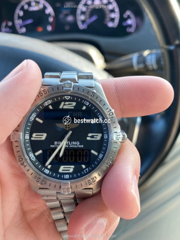 IMG_9086 Breitling Aerospace Mens watch Unisex Quartz Titanium E65362 3