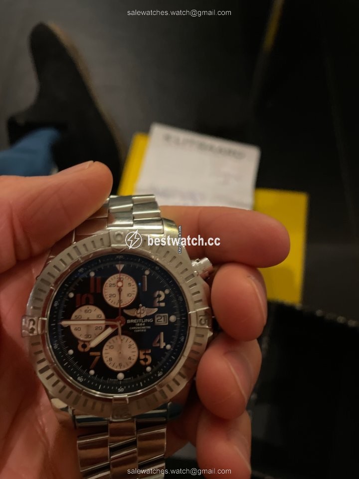 IMG_9086 Breitling Super Avenger II Mens watch Unisex Automatic Steel A1337111 C871-168A 3