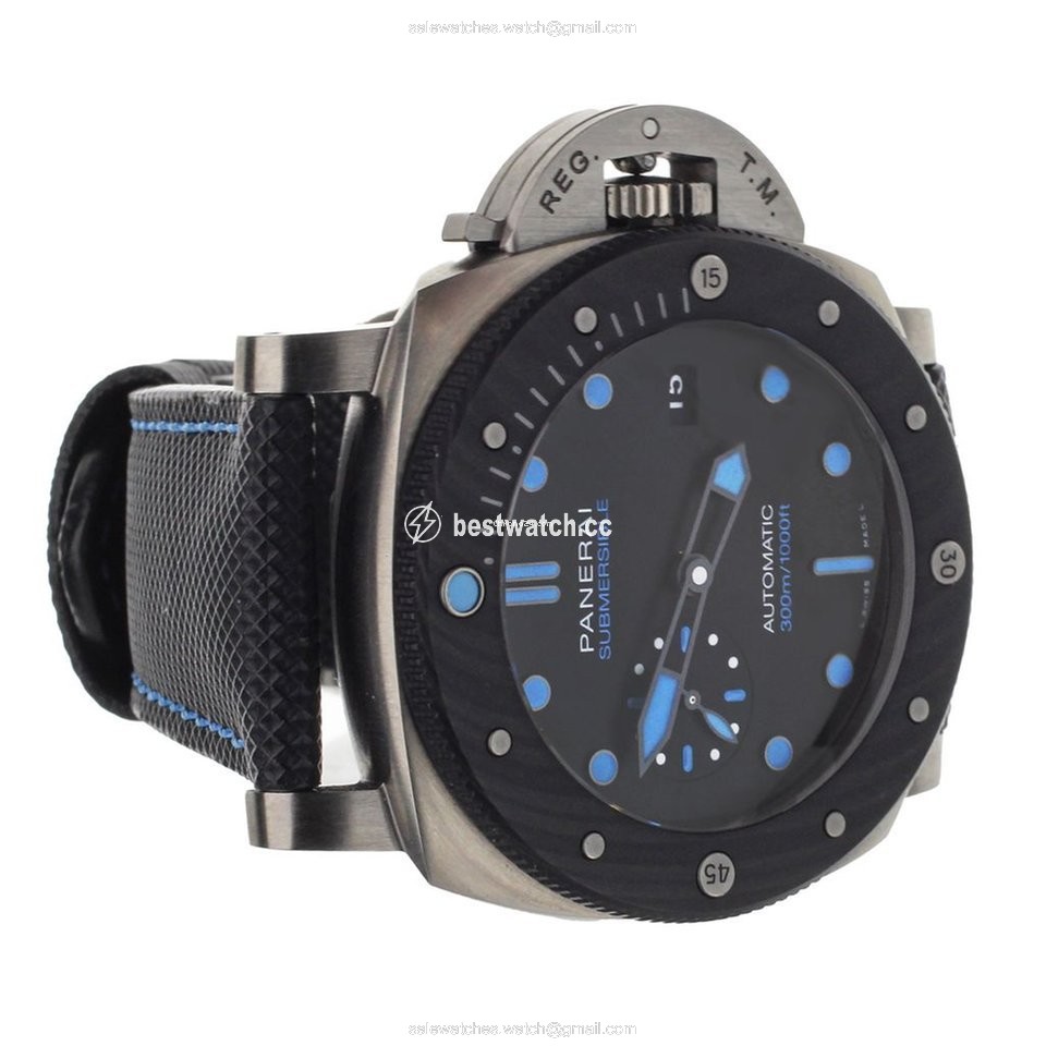 Panerai Luminor Submersible Mens watch Unisex Automatic Steel PAM799 3