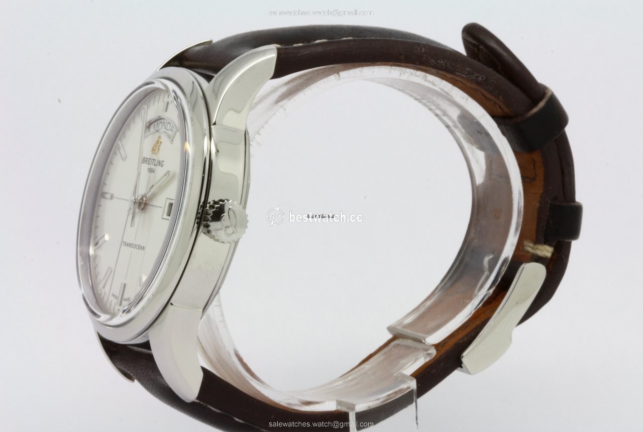 IMG_9086 Breitling Transocean Day & Date Mens watch Unisex Automatic Steel A4531012 G751 3