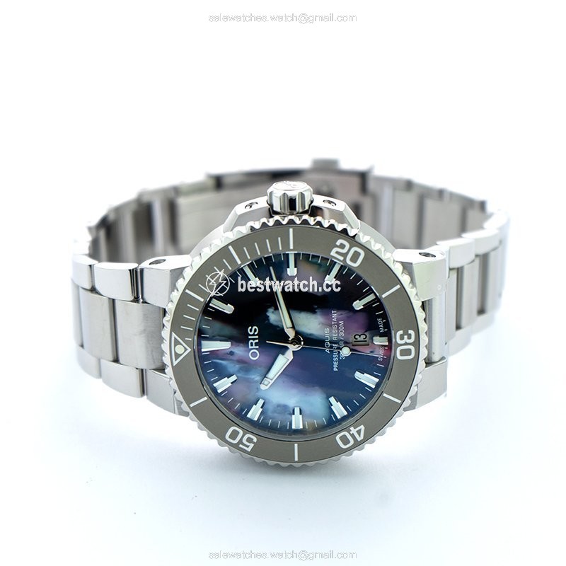 IMG_9086 Oris Aquis Mens watch Unisex Automatic Steel 01 733 7766 4150-SET 3