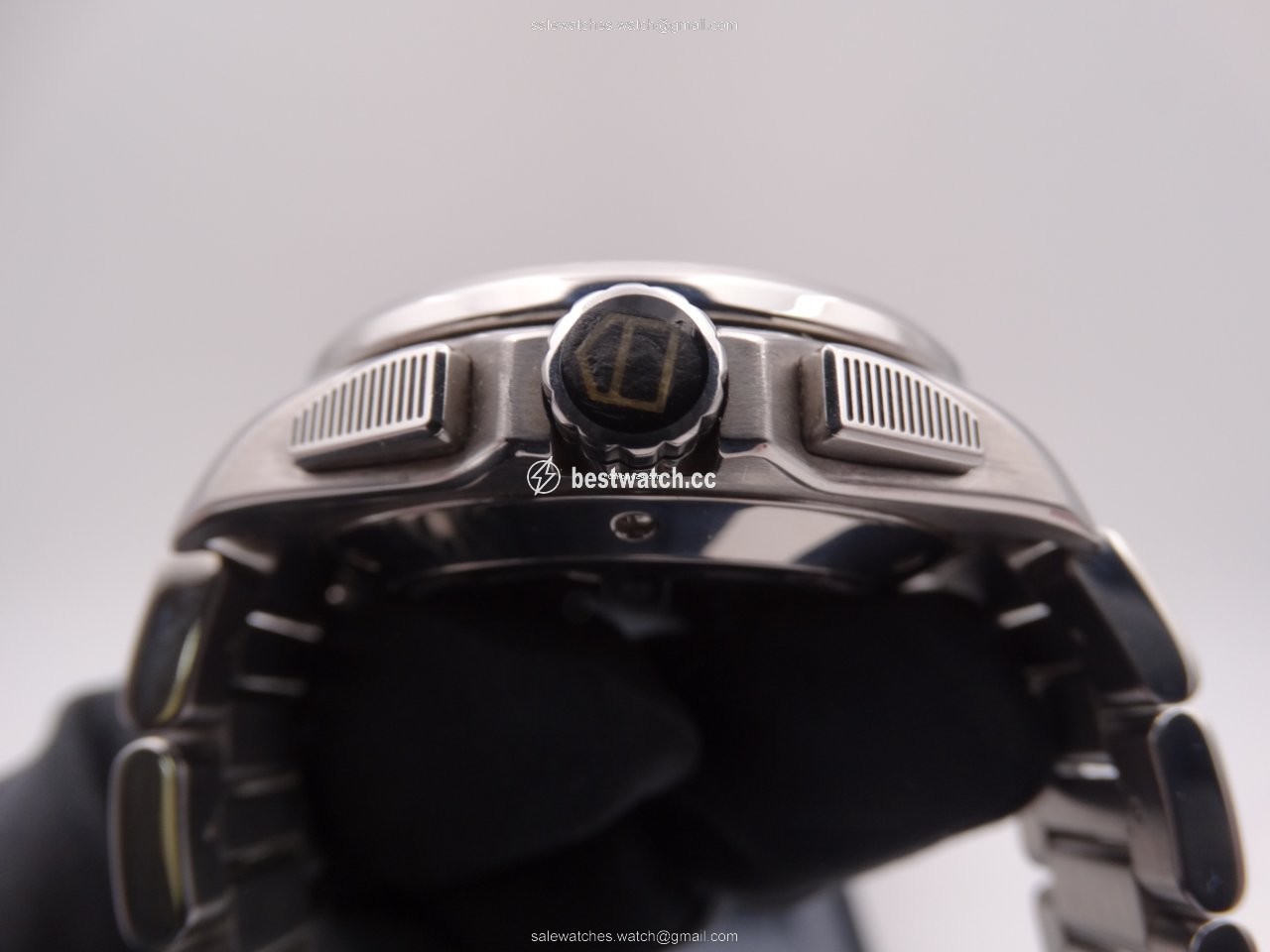 IMG_9086 TAG Heuer Grand Carrera Mens watch Unisex Automatic Steel CAV5115.BA0902 3