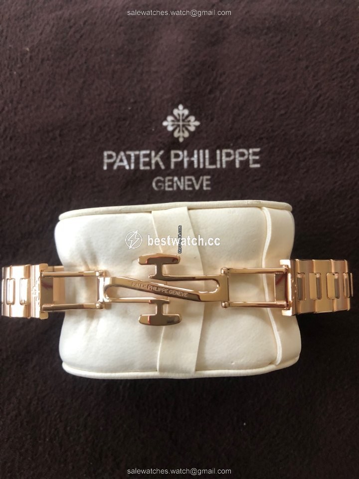 IMG_9086 Patek Philippe Nautilus Womens watch Quartz Rose gold 7011 1R-010 3