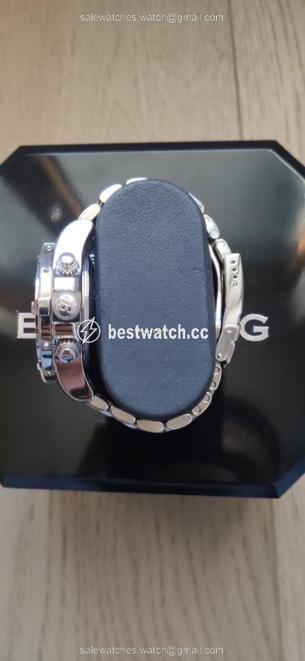 IMG_9086 Breitling Superocean Chronograph II Mens watch Unisex Automatic Steel A1334011 G549 3