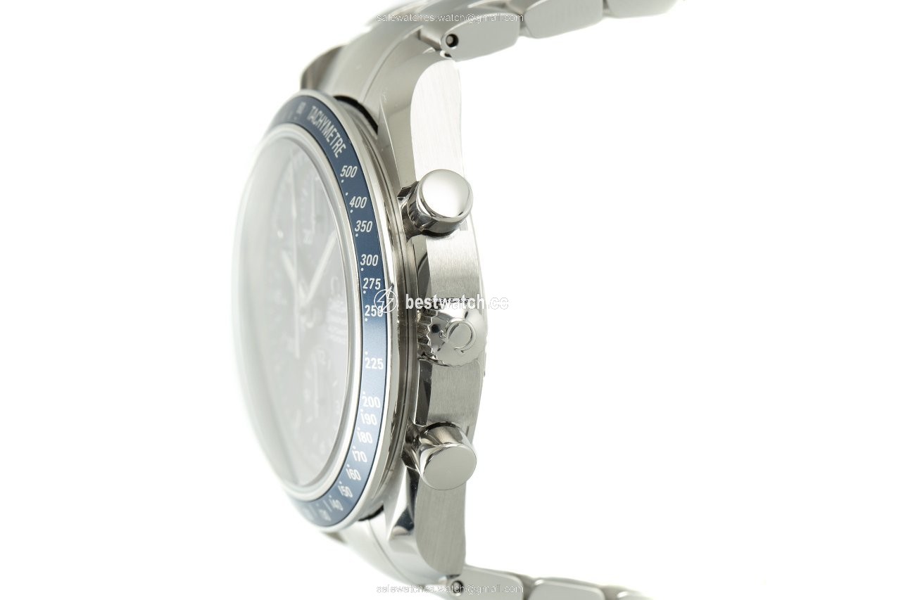 IMG_9086 Omega Speedmaster Date Mens watch Unisex Automatic Steel 3212.80.00 3