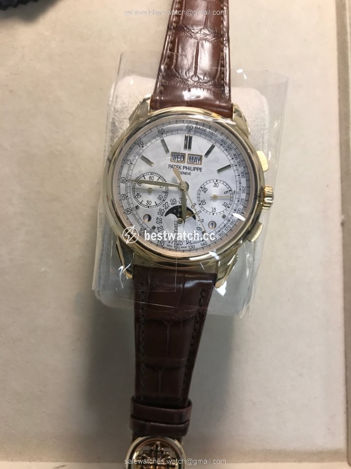 IMG_9086 Patek Philippe Perpetual Calendar Chronograph Mens watch Unisex Manual winding Yellow gold 5270J-001 3