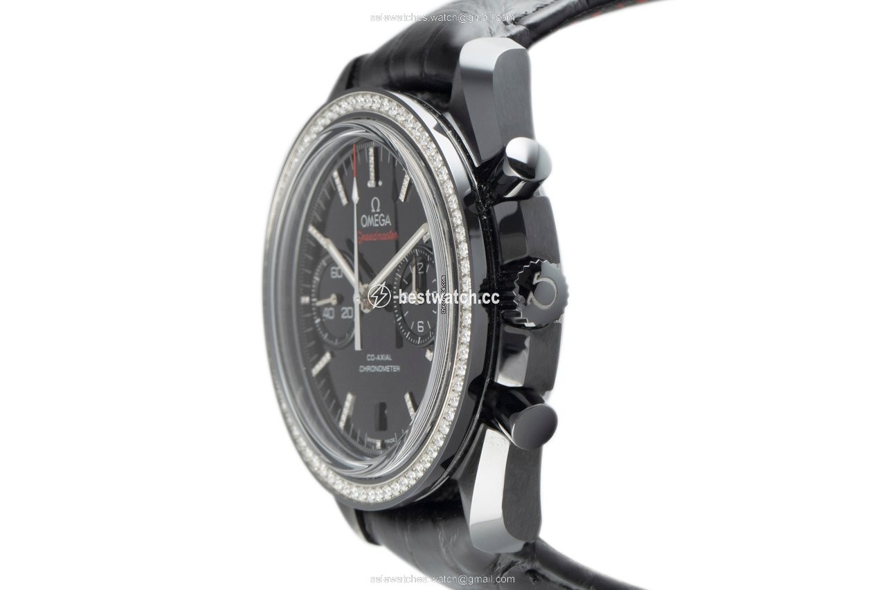 IMG_9086 Omega Speedmaster Professional Moonwatch Mens watch Unisex Automatic Ceramic 311.98.44.51.51.001 3
