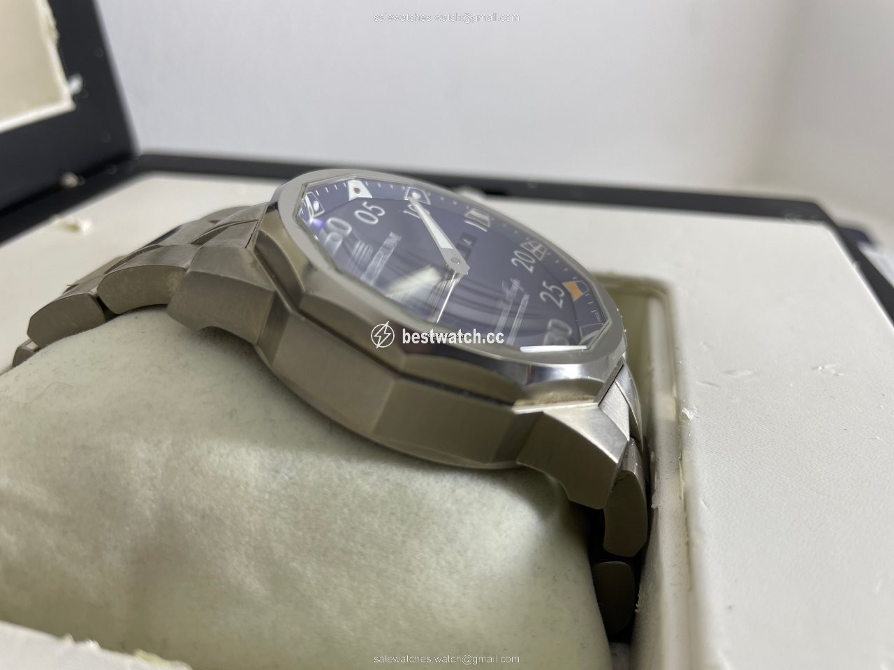 IMG_9086 Corum Admirals Cup Competition 48 Mens watch Unisex Automatic Titanium 947.933.04 3