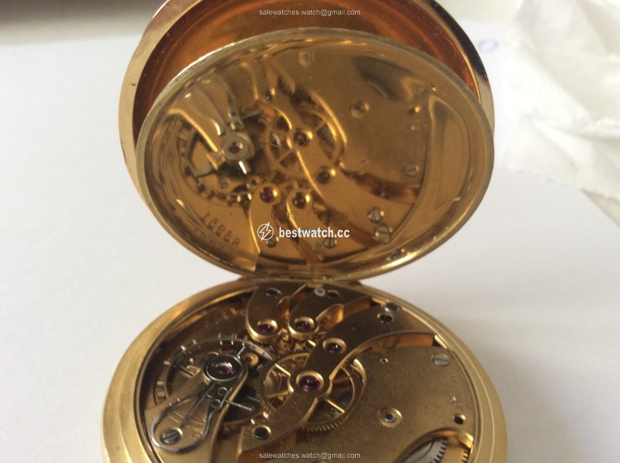 Ulysse Nardin Mens watch Unisex Manual winding Yellow gold 368416 3