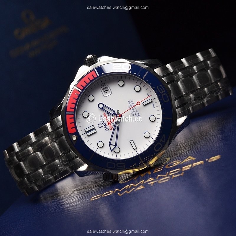 IMG_9086 Omega Seamaster Diver 300 M Mens watch Unisex Automatic 212.32.41.20.04.001 3
