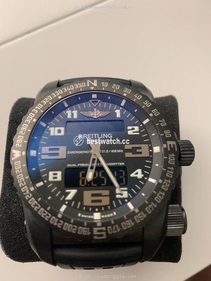 IMG_9086 Breitling Emergency Mens watch Unisex Quartz Titanium V7632522 BC46 159V 3
