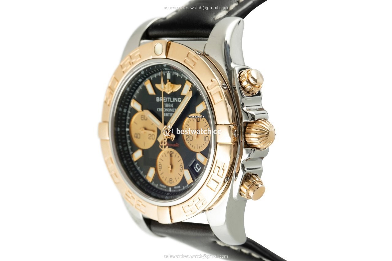 IMG_9086 Breitling Chronomat 41 Mens watch Unisex Automatic Gold Steel CB0140 3