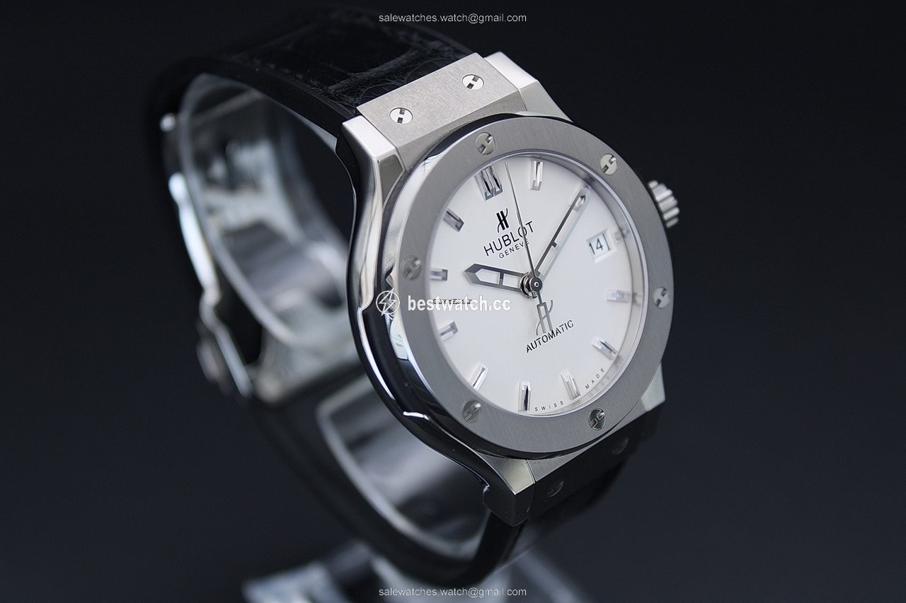 IMG_9086 Hublot Classic Fusion 45, 42, 38, 33 mm Mens watch Unisex Automatic Titanium 565.NX.2610.LR 3