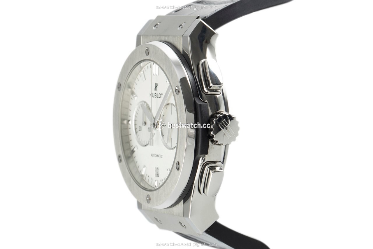 IMG_9086 Hublot Classic Fusion Chronograph Mens watch Unisex Automatic Titanium 541.NX.2611.LR 3