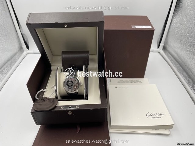 IMG_9086 Glashutte Original PanoInverse XL Mens watch Unisex Automatic Steel 66-04-04-02-05 3