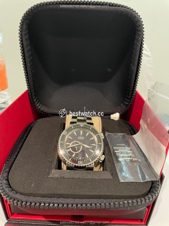 IMG_9086 Oris Divers Titan Mens watch Unisex Automatic Titanium 01 743 7638 7454-07 8 24 70PEB 3