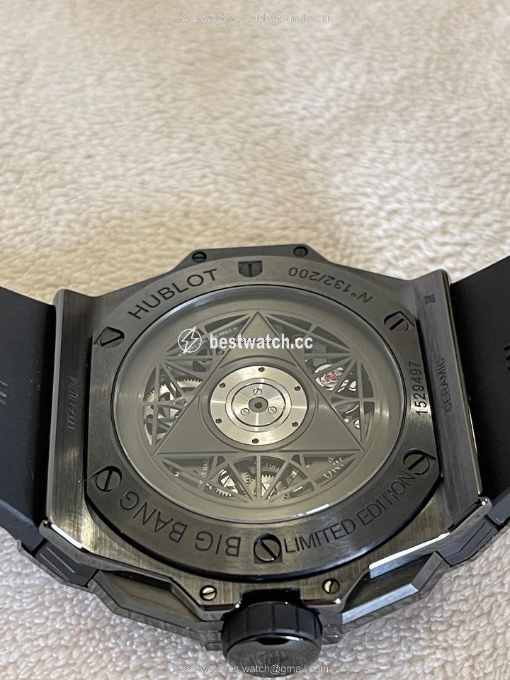 IMG_9086 Hublot Big Bang Sang Bleu Mens watch Unisex Automatic Ceramic 418.CX.1114.RX.MXM20 3
