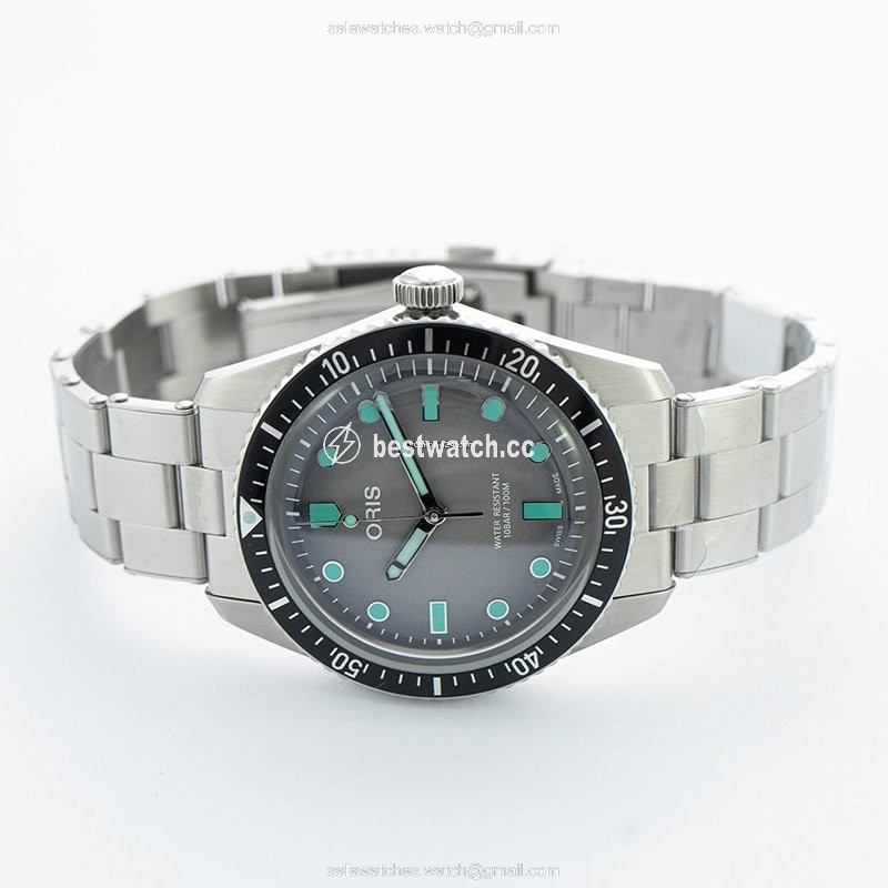 IMG_9086 Oris Divers Sixty Five Mens watch Unisex Automatic Steel 01 733 7707 4053-07 8 20 18 3