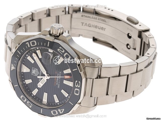 IMG_9086 TAG Heuer Aquaracer 300M Mens watch Unisex Automatic Steel WAY211C-0 3