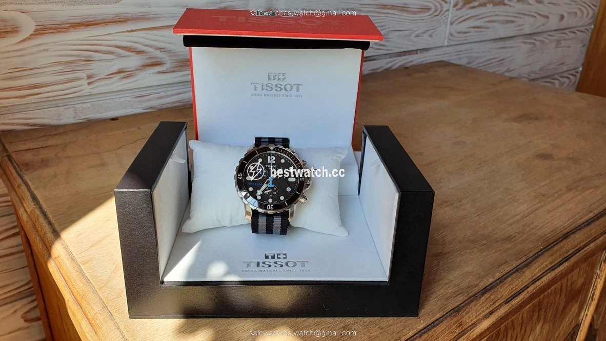 Tissot Seastar 1000 Mens watch Unisex Quartz T066.417.17.057.00 3