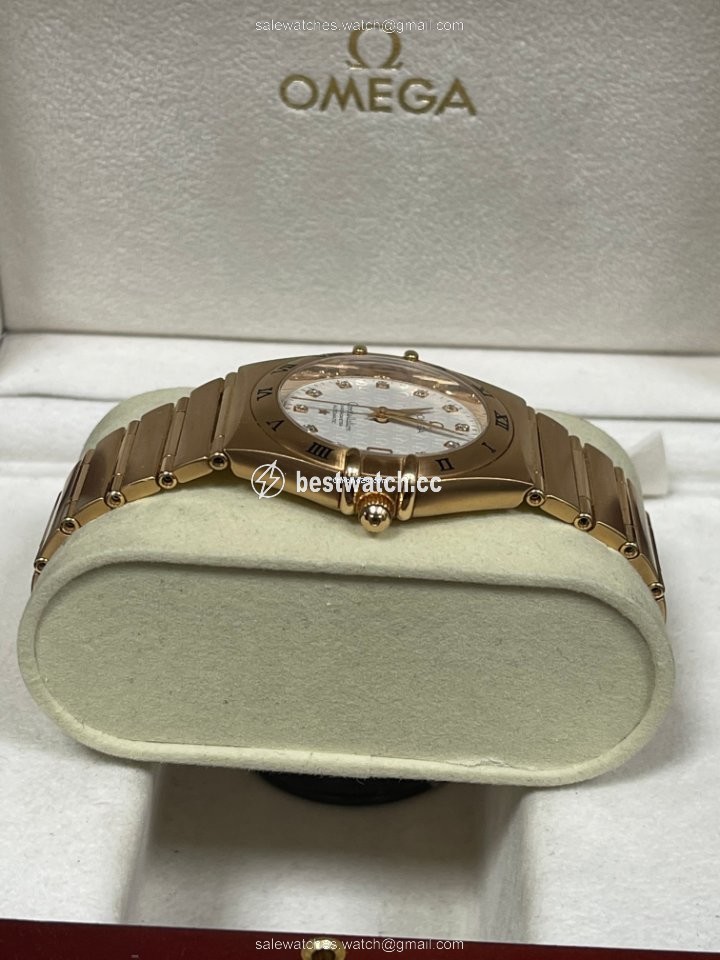 Omega Constellation Quartz Mens watch Unisex Quartz Rose gold 123.53.35.60.52.001 3