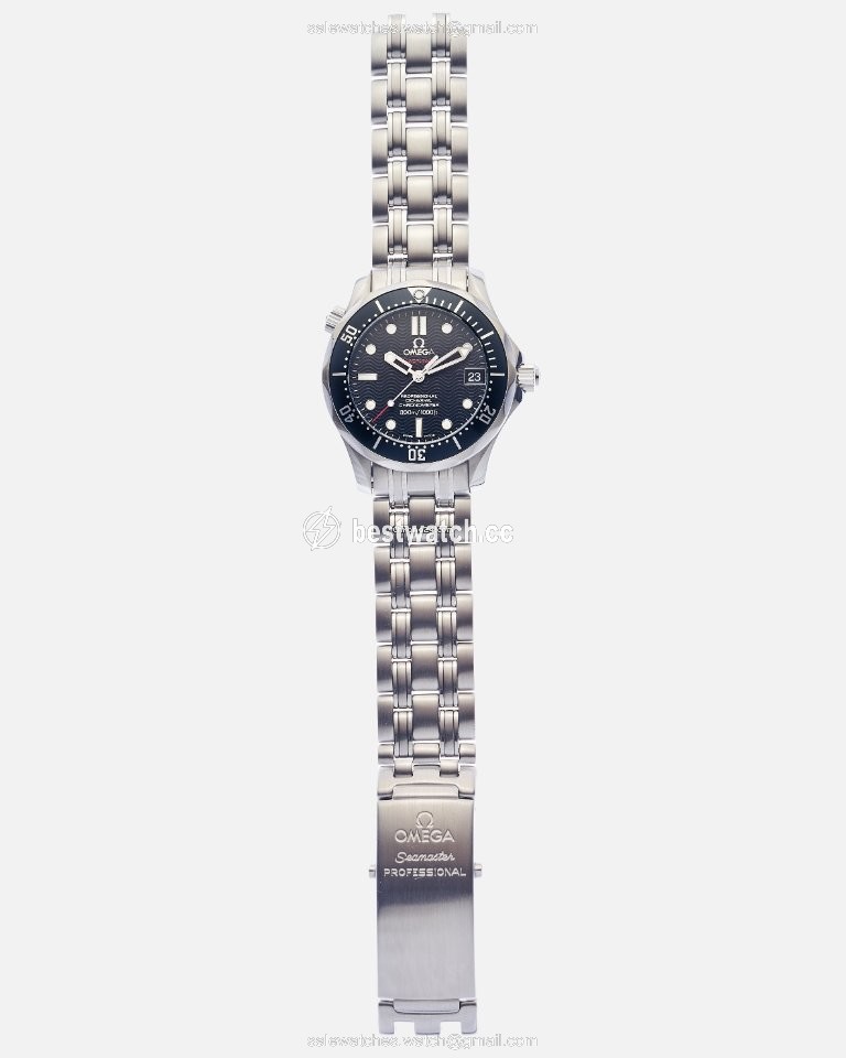 Omega Seamaster Diver 300 M Mens watch Unisex Automatic Steel 212.30.36.20.01.001 3