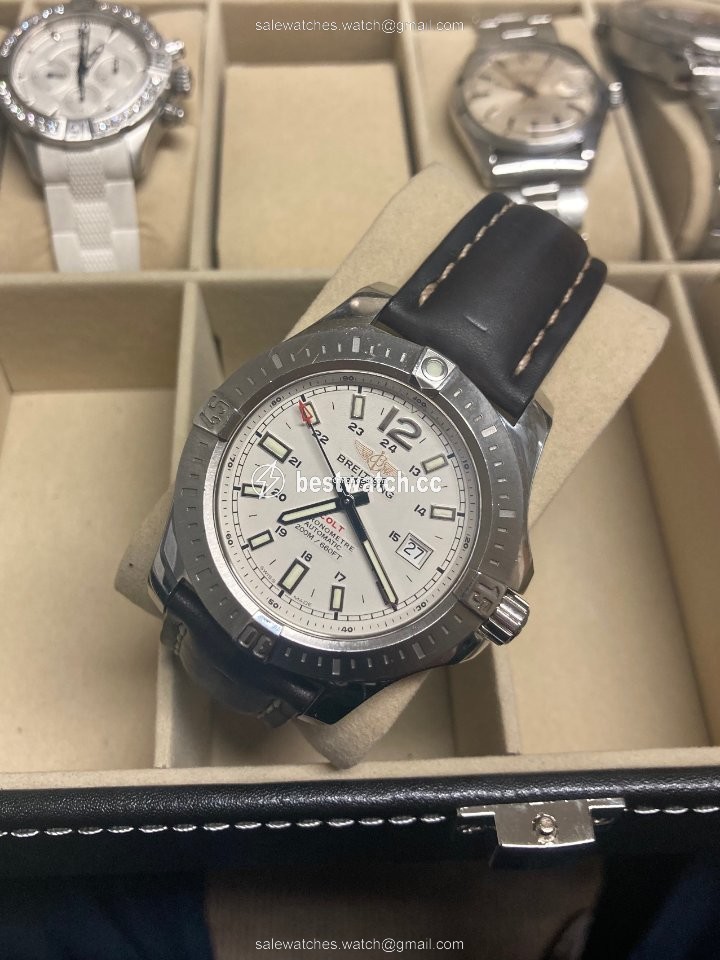 IMG_9086 Breitling Colt Automatic Steel A1738811 G791 3