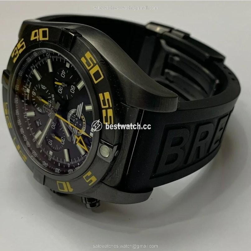 IMG_9086 Breitling Chronomat GMT Mens watch Unisex Automatic Steel MB0410 3