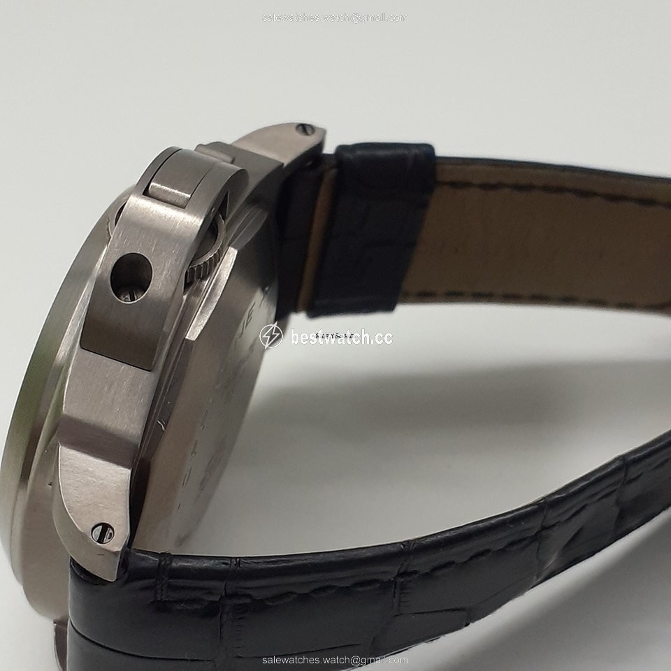 Panerai Luminor Power Reserve Mens watch Unisex Automatic Titanium PAM00093 3