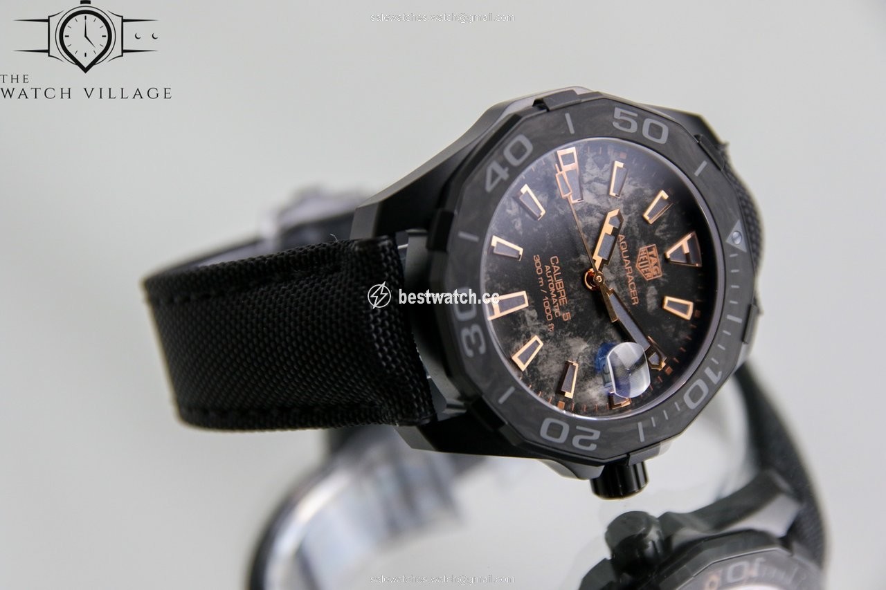 IMG_9086 TAG Heuer Mens watch Unisex Automatic Titanium WBD218A.FC6445 3