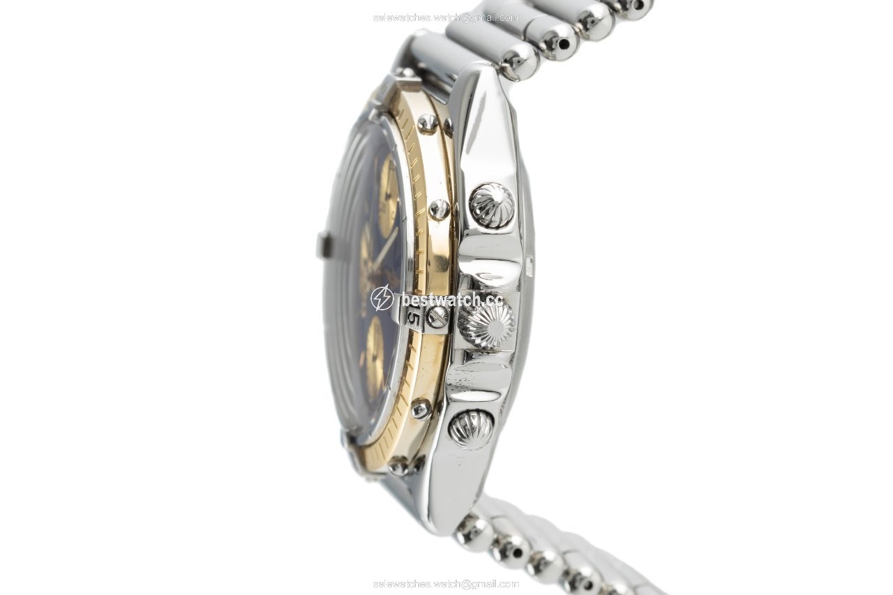 IMG_9086 Breitling Chronomat Mens watch Unisex Automatic Gold Steel D13047 3