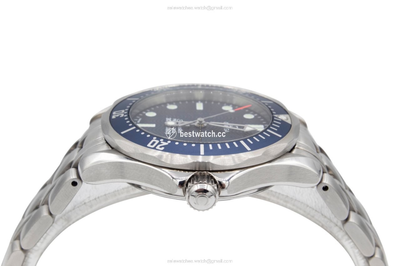IMG_9086 Omega Seamaster Diver 300 M Mens watch Unisex Quartz Steel 2561.80 3