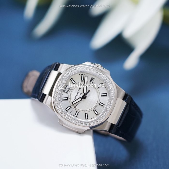 IMG_9086 Patek Philippe Nautilus Quartz White gold 7010G-001 3