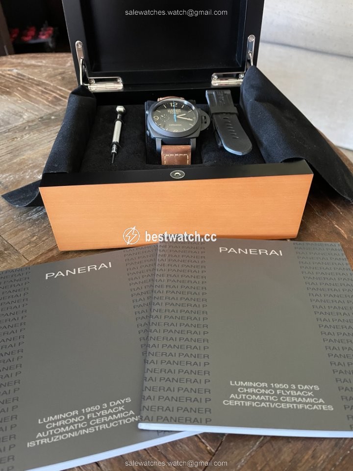 IMG_9086 Panerai Luminor 1950 3 Days Chrono Flyback Mens watch Unisex Automatic Ceramic PAM 00580 3