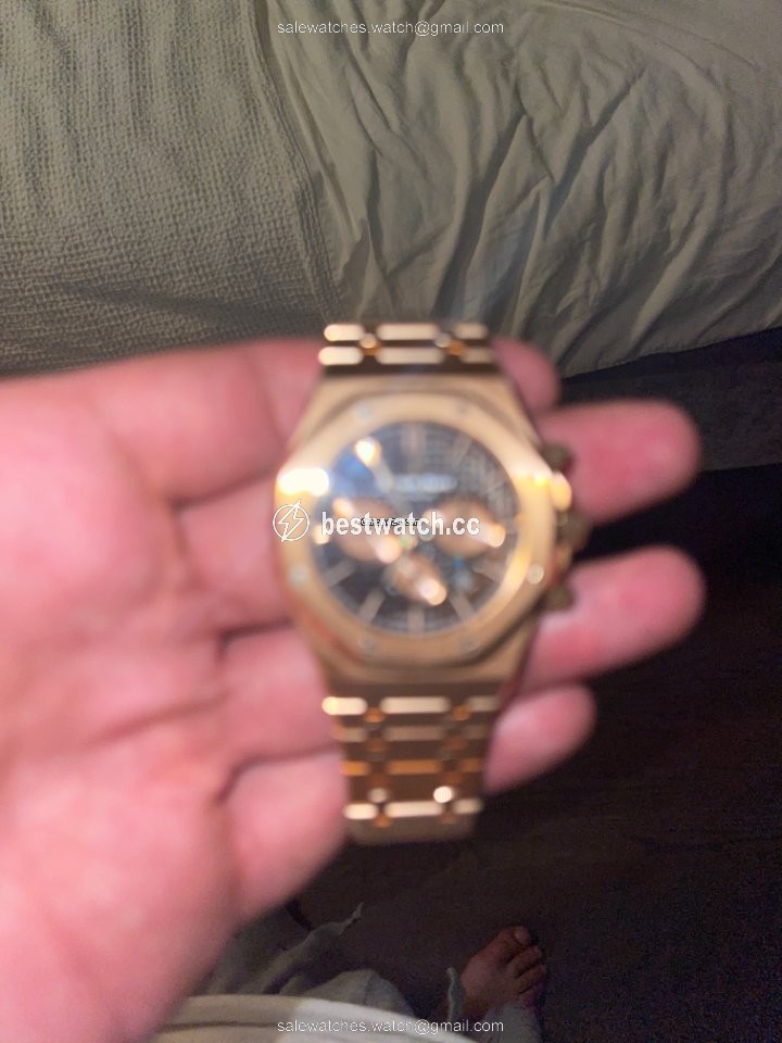 IMG_9086 Audemars Piguet Royal Oak Chronograph Mens watch Unisex Automatic Rose gold 26331or 3