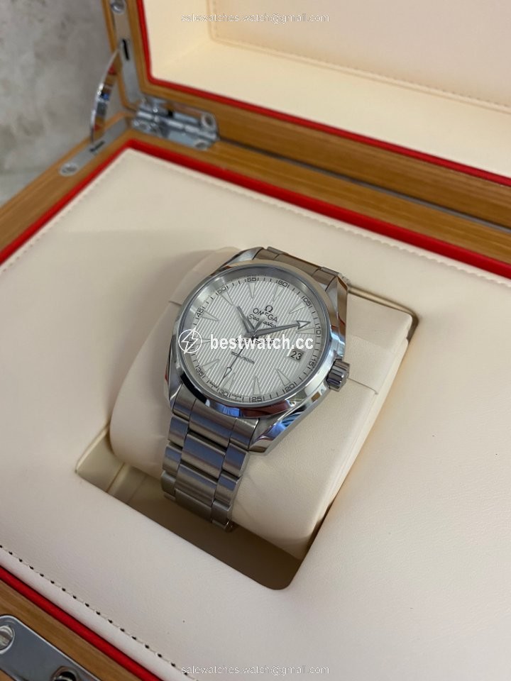 Omega Seamaster Aqua Terra Mens watch Unisex Quartz Steel 231.10.39.60.02.001 3