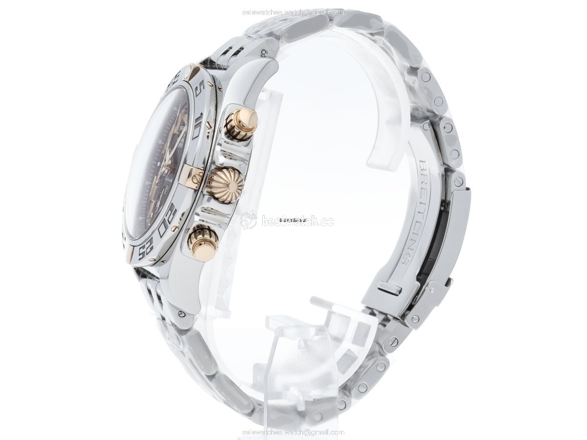 IMG_9086 Breitling Chronomat 44 Mens watch Unisex Automatic Gold Steel IB011012 B957 3