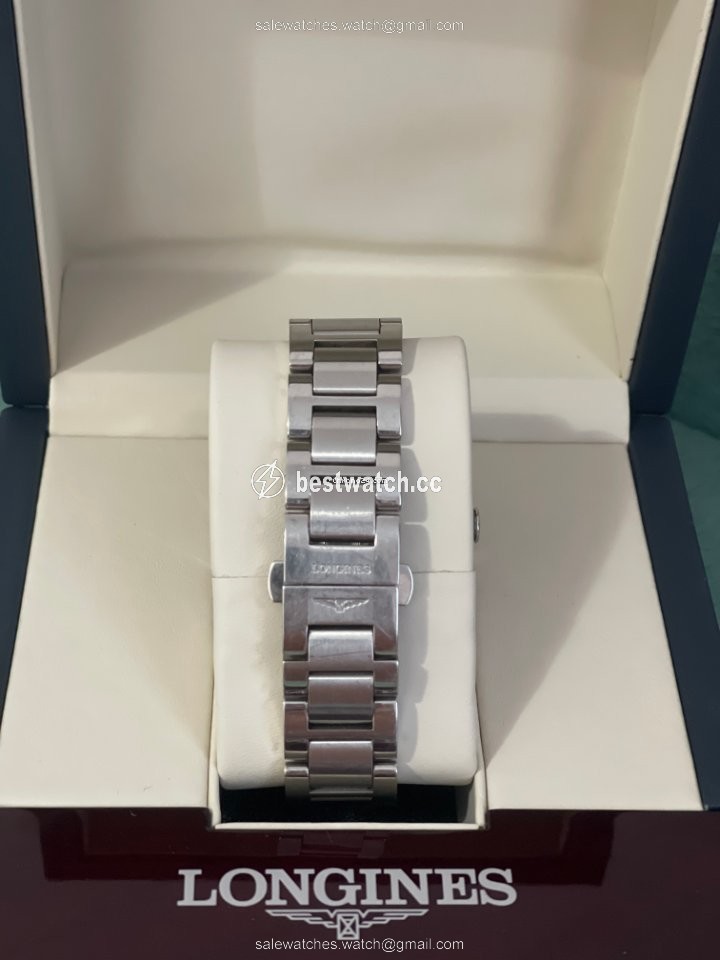 Longines Conquest Mens watch Unisex Automatic Steel L3.687.4.56.6 3