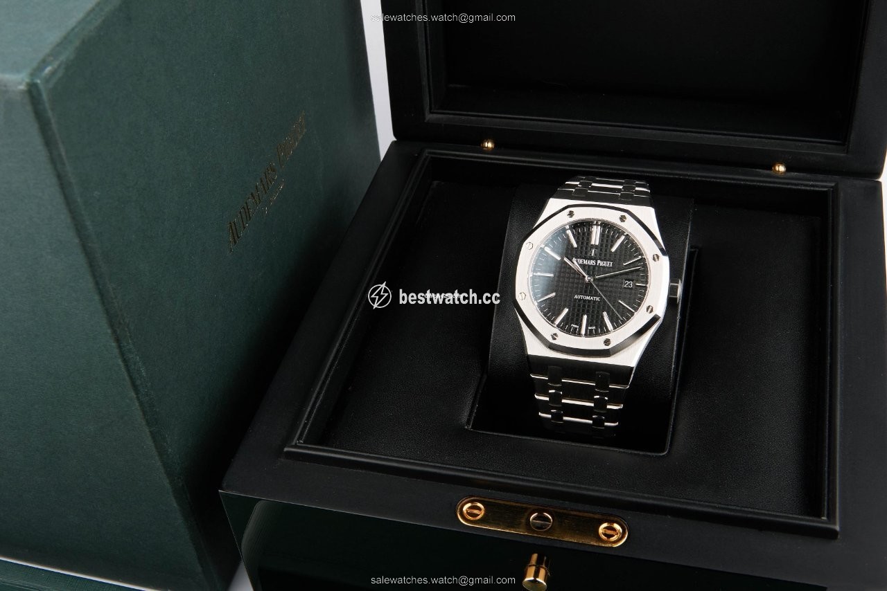 IMG_9086 Audemars Piguet Royal Oak Selfwinding Mens watch Unisex Automatic Steel 15400st.oo.1220st.01 3