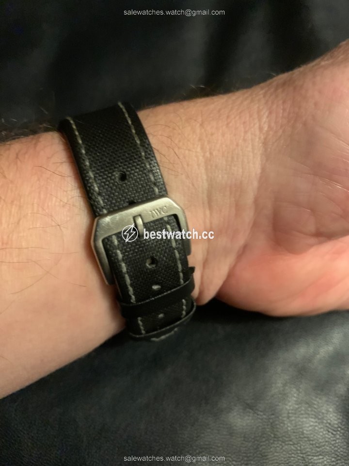 IWC Ingenieur AMG Mens watch Unisex Automatic Titanium IW322703 3