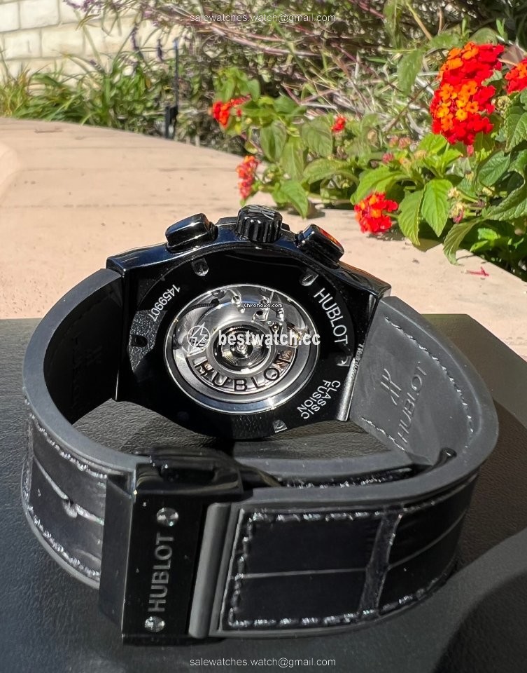 Hublot Classic Fusion Aerofusion Mens watch Unisex Automatic Ceramic 525.cm.0170.rx 3