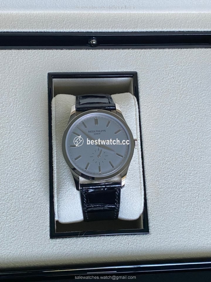 IMG_9086 Patek Philippe Calatrava Mens watch Unisex Manual winding White gold 5196G-001 3