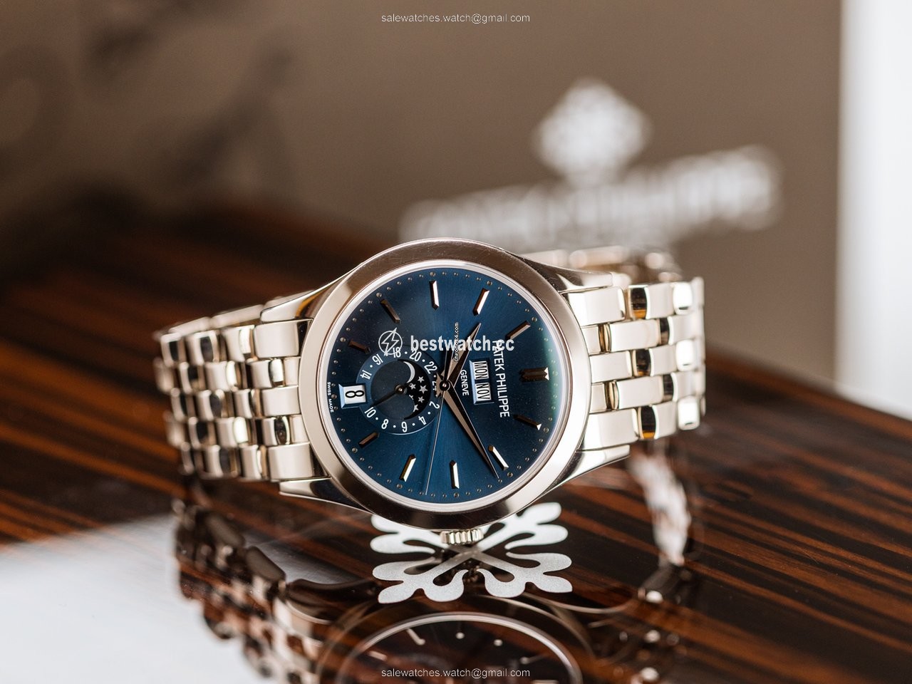 Patek Philippe Annual Calendar Mens watch Unisex Automatic White gold 5396 1G-001 3