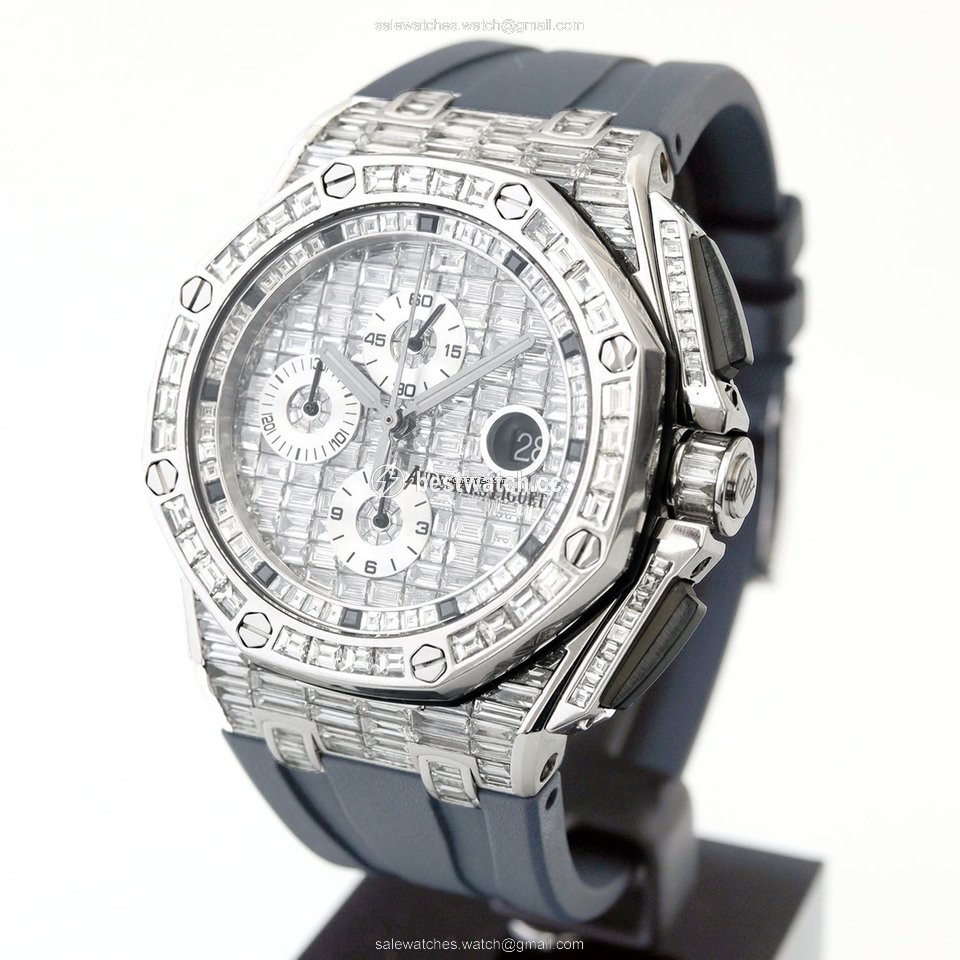 IMG_9086 Audemars Piguet Royal Oak Offshore Chronograph Mens watch Unisex Automatic White gold 26400SO.OO.A002CA.01-CASE-PAVE 3