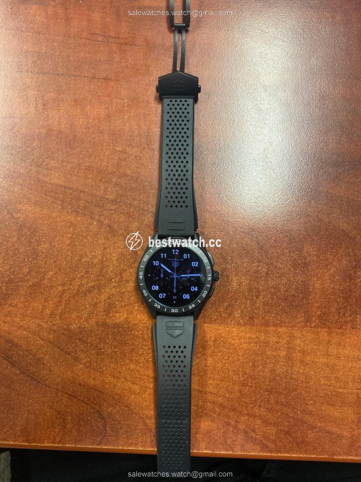 IMG_9086 TAG Heuer Connected Mens watch Unisex Quartz Titanium SBG8A80.BT6221 3
