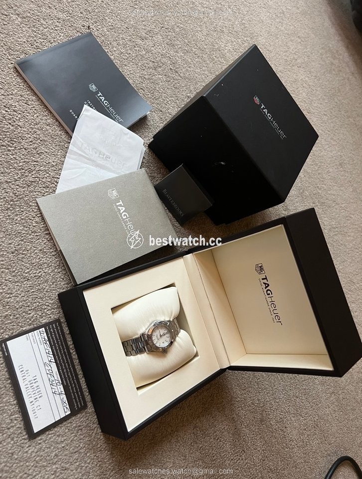 IMG_9086 TAG Heuer Aquaracer Lady Womens watch Quartz Steel WAF1414.BA0823 3