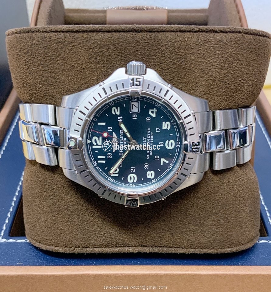 Breitling Colt Quartz Mens watch Unisex Quartz Steel A74350 3